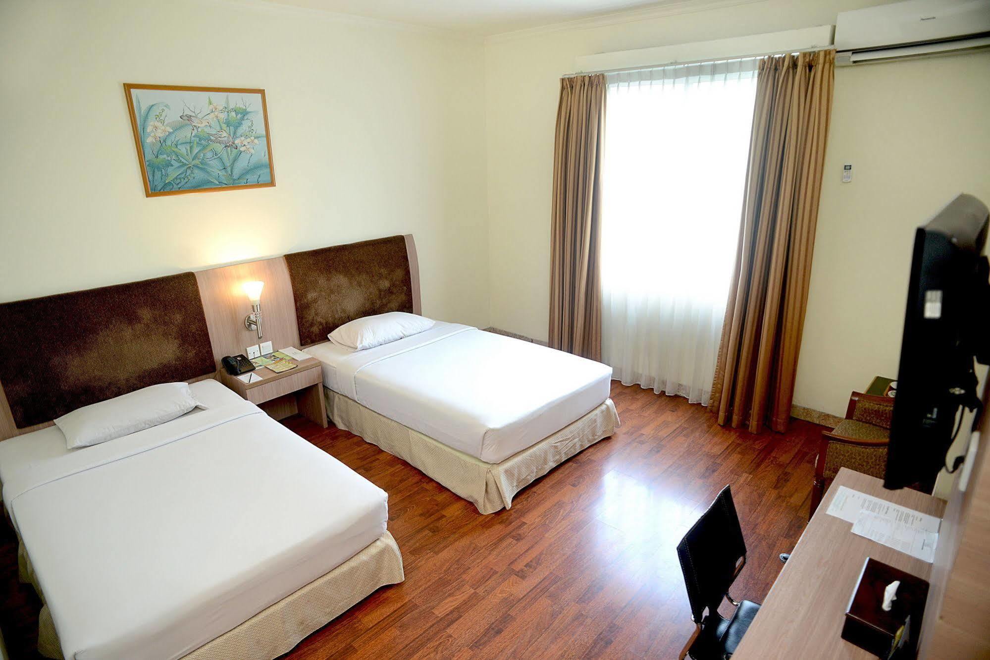 Hotel Anugerah Palembang Dış mekan fotoğraf