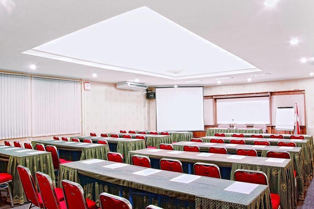 Hotel Anugerah Palembang Dış mekan fotoğraf